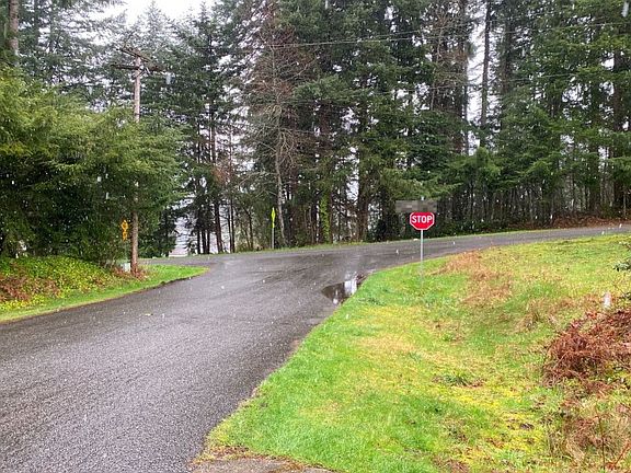 4th image of 5602 Lake Saint Clair Dr SE