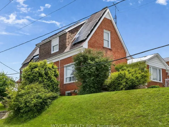 438 Silverthorn Ave, Toronto, ON M6M 3H5