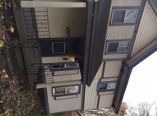 607 W Washington St, Champaign, IL