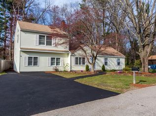 39 Birchcroft Rd, Canton, MA 02021