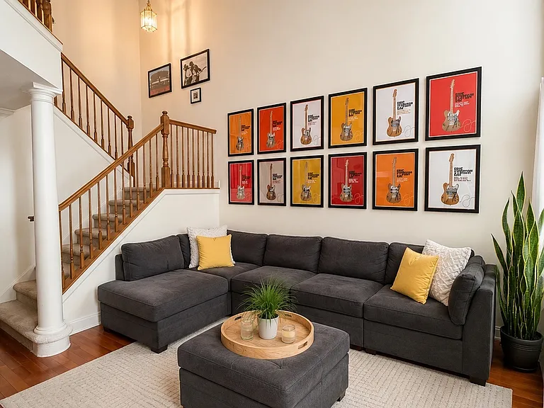353 Cynthia Ln — Photo 6