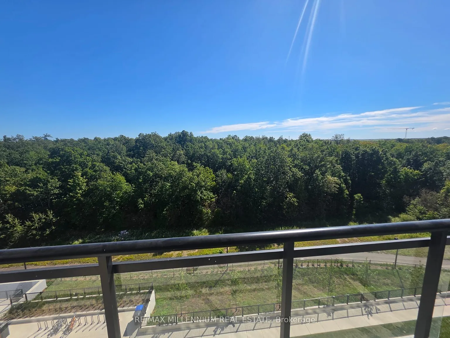 2 bed, $2,200 — Photo 3