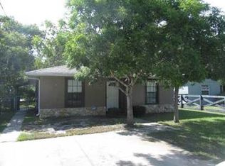 1032 Haselton St, Eustis, FL 32726