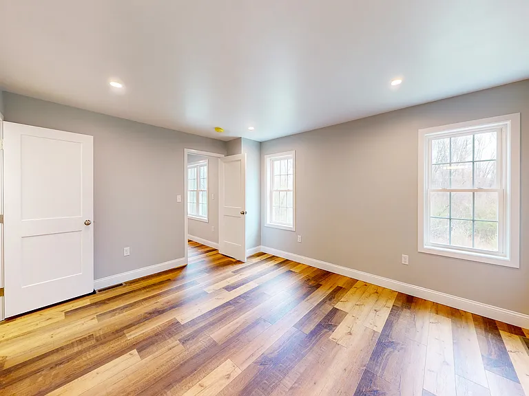 980 Plymouth St #8 — Photo 8