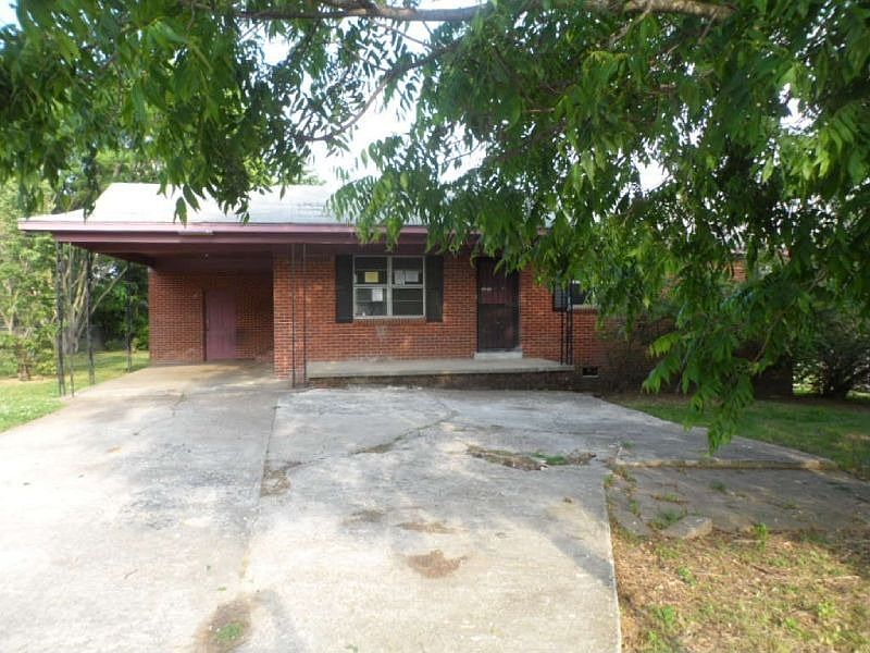 1st image of 1340 Cherry Lea Ln