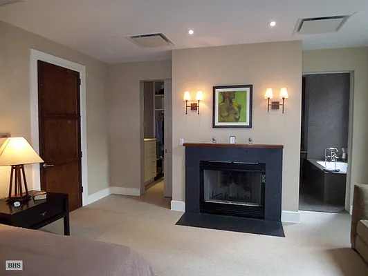 Rented by Brown Harris Stevens | media 14