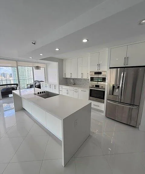 19707 Turnberry Way #24B — Photo 5