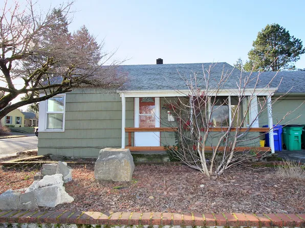 jenka04, 4503-4507 NE 52nd Ave #4503, Portland, OR 97218