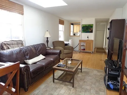 Rented by Citi Habitats | media 50