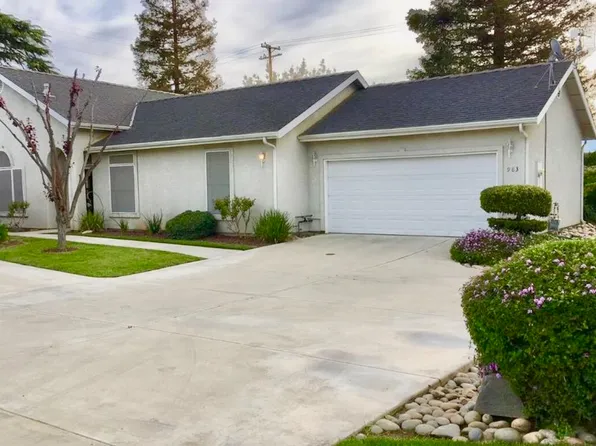 983 Acres Drive, Exeter, CA 93221