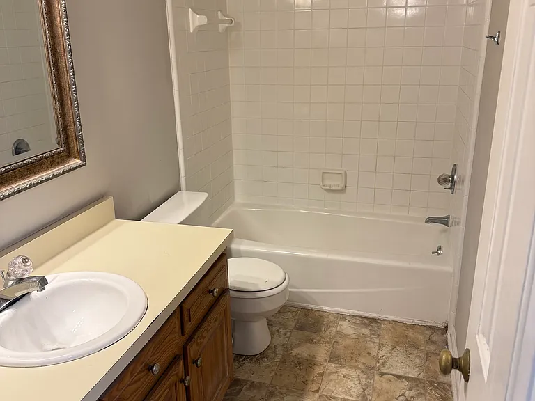 2833 Sterling Park Dr — Photo 24