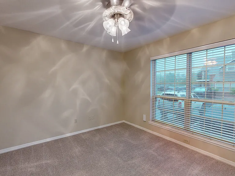 Dominion Lake Ridge — Photo 50