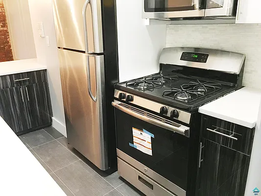 Rented by EXR | media 23