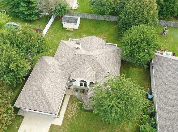 2nd image of 1580 Carver Cir