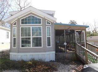 159 Club House Dr, New London, NC 28127