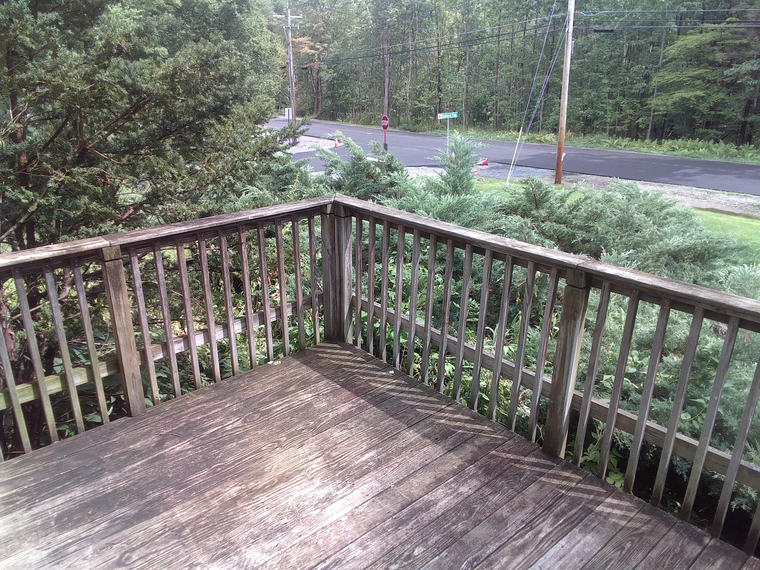 3 bed, 1.5 bath, 1400 sqft, $1,775 — Photo 3