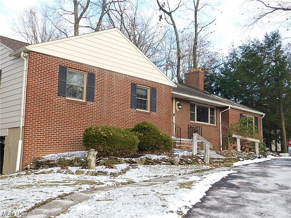 3rd image of 2841 Lakeland Pkwy