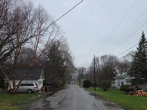 4th image of 520 Sunset Rd