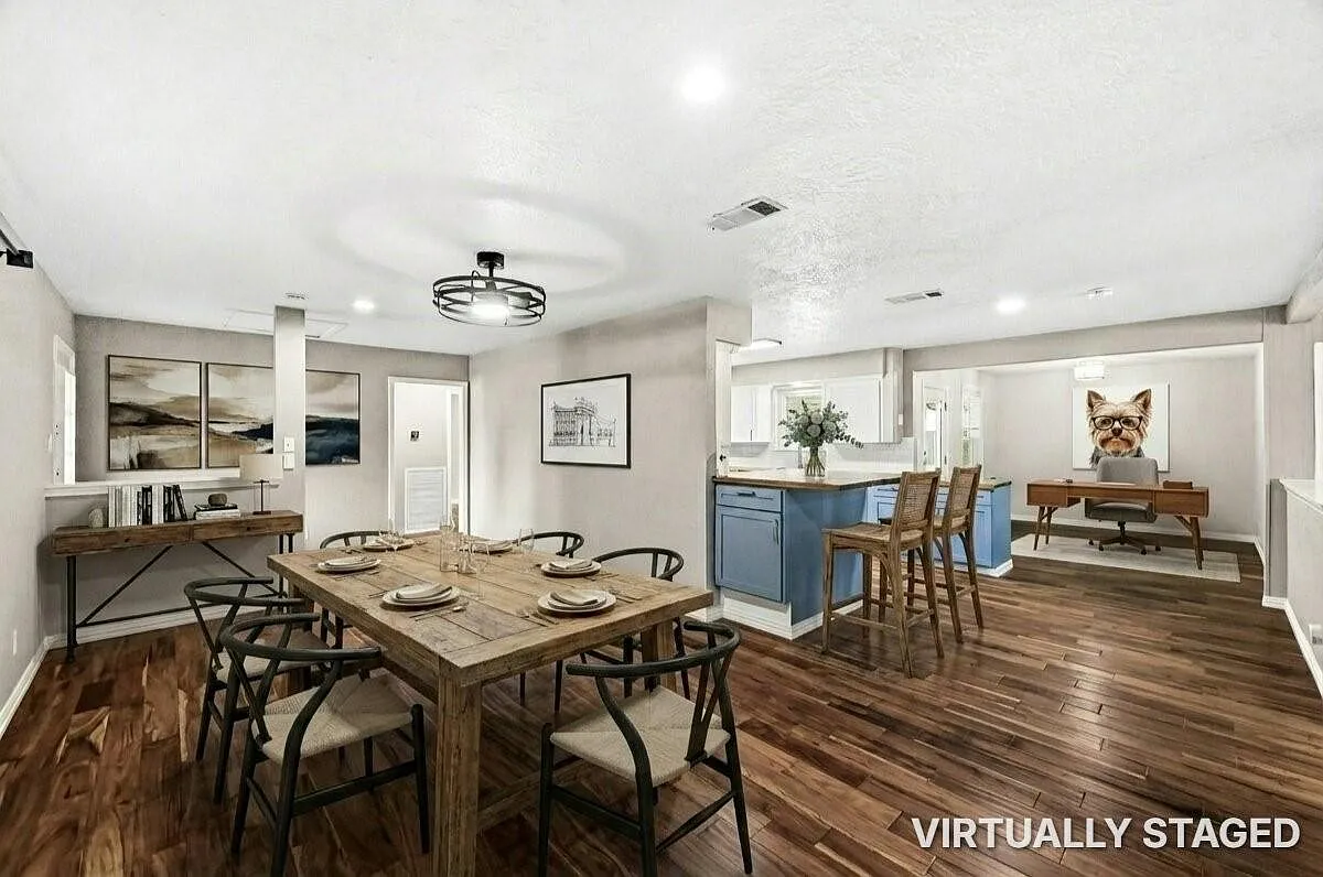 3 bed, 2.5 bath, 2402 sqft, $2,250 — Photo 4