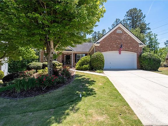 3rd image of 4057 Roslindale Ln