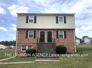 916 Pyrtle Dr, Salem, VA 24153