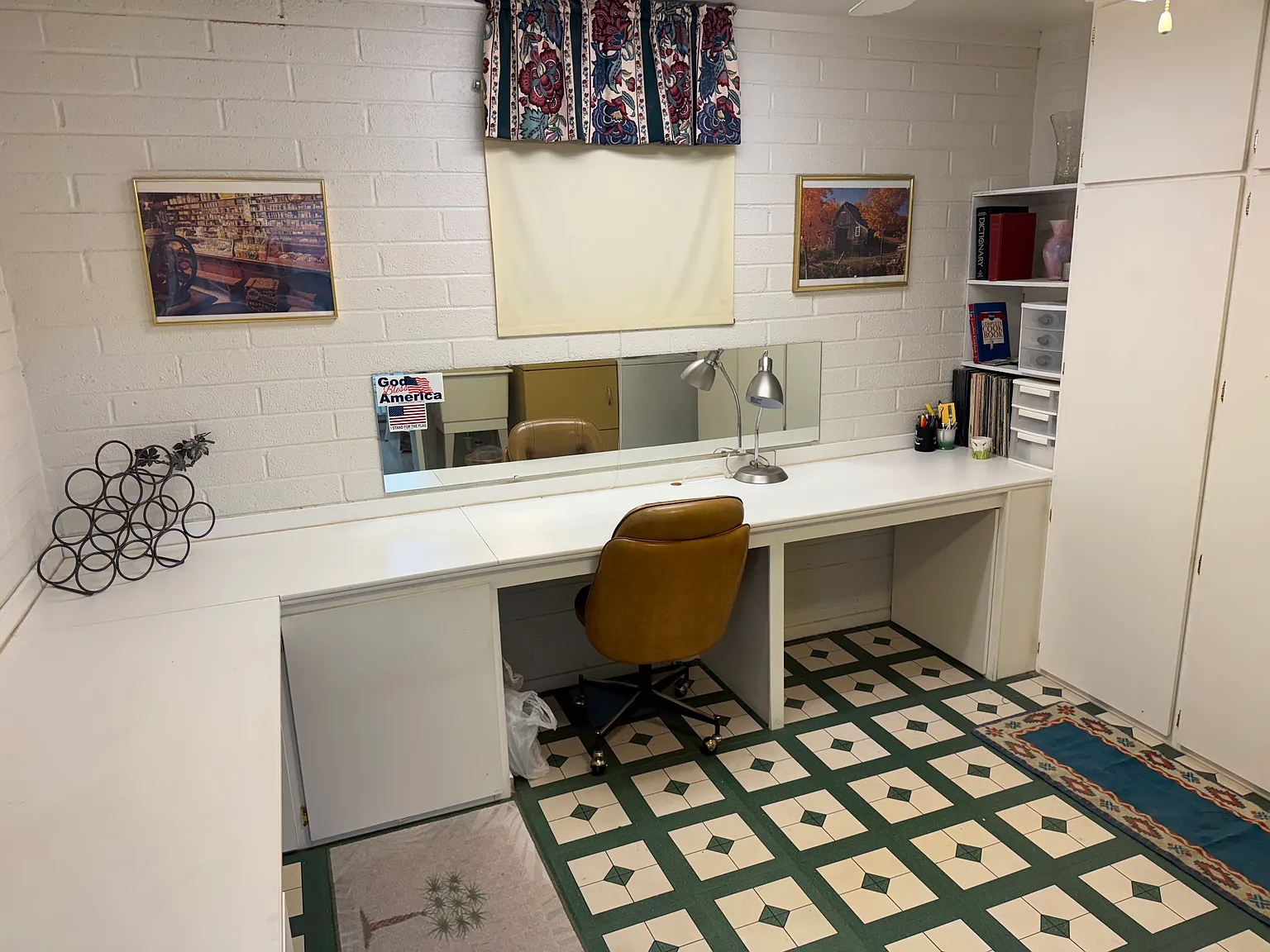 2 bed, 1366 sqft, $2,200 — Photo 4