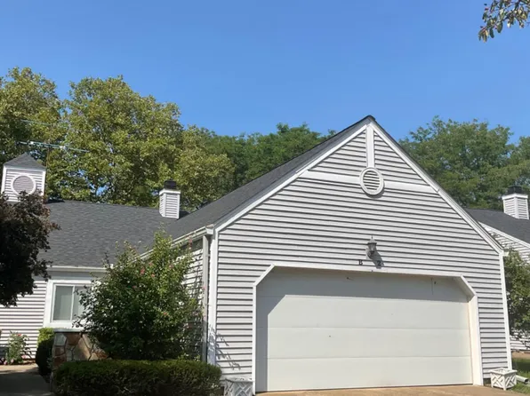 375 Yorktown Pl #B-2, Vermilion, OH 44089