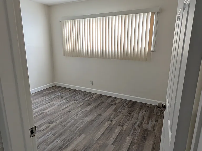 574 W 8th St #576 — Photo 5