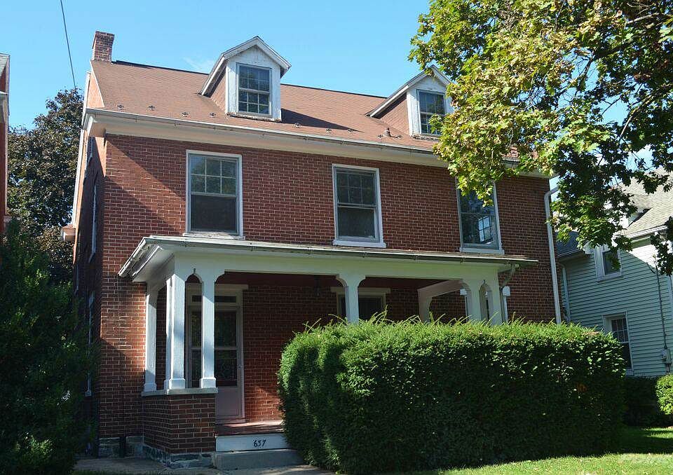 637 New Holland Avenue