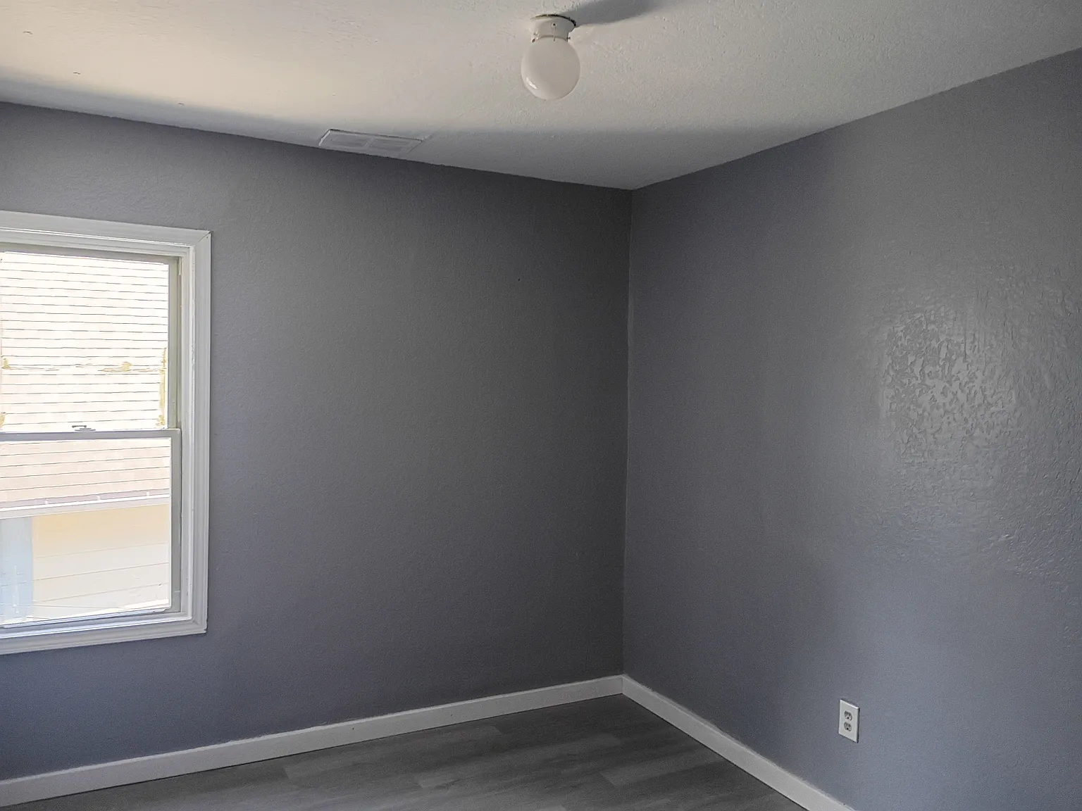 2 bed, $1,000 — Photo 3