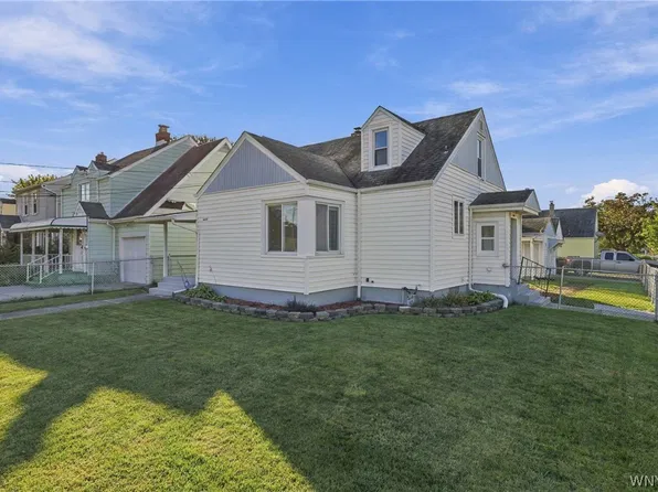 3603 Chapin Ave, Niagara Falls, NY 14301