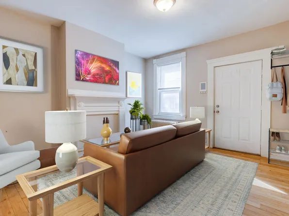 12 E Sycamore St, Pittsburgh, PA 15211