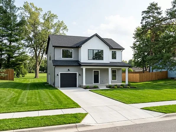 3303 Sun Valley Dr, Saginaw, MI 48601