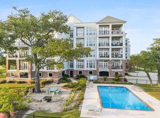 1100 W Beach Blvd APT 209, Pass Christian, MS 39571