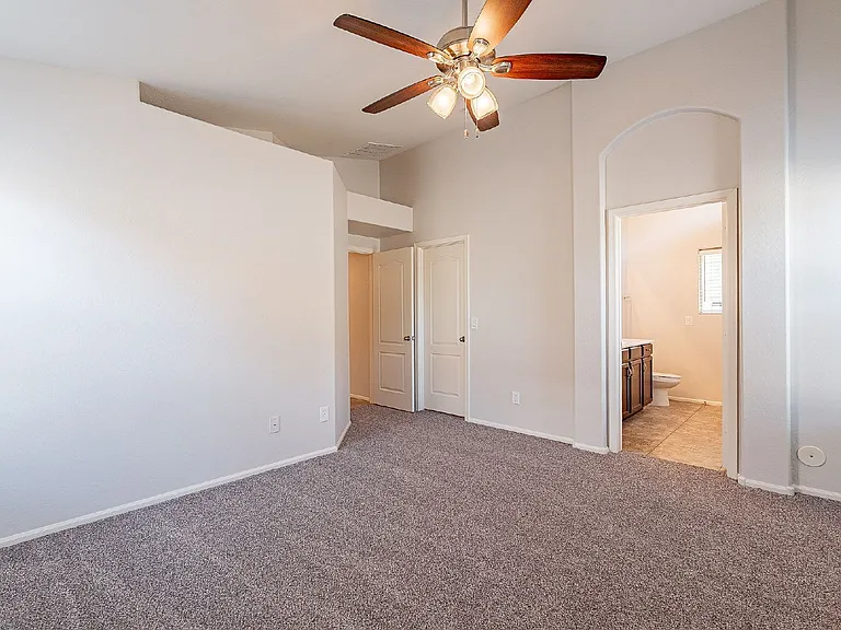 5054 S 235th Dr — Photo 24