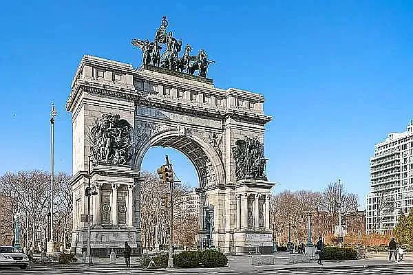 Rented by Corcoran | media 10