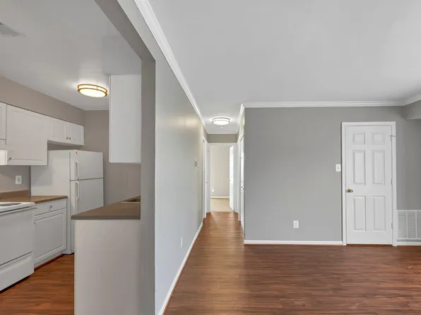 609 Zekiah Run Rd Unit 27, La Plata, MD 20646