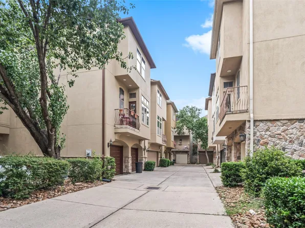 562 Bomar St, Houston, TX 77006