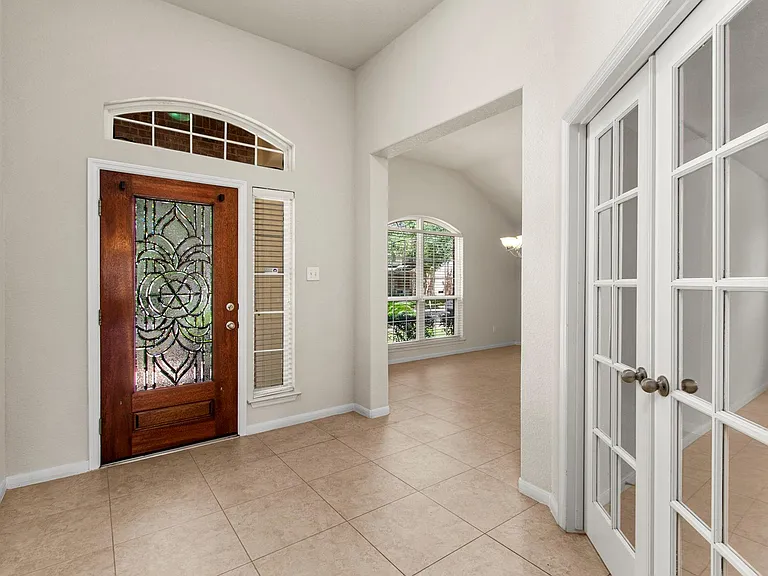 7710 Trail Holw — Photo 6