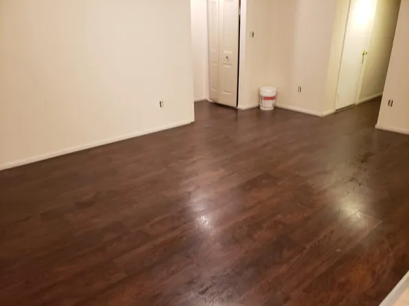 2139 Rhododendron Ct, Mays Landing, NJ 08330