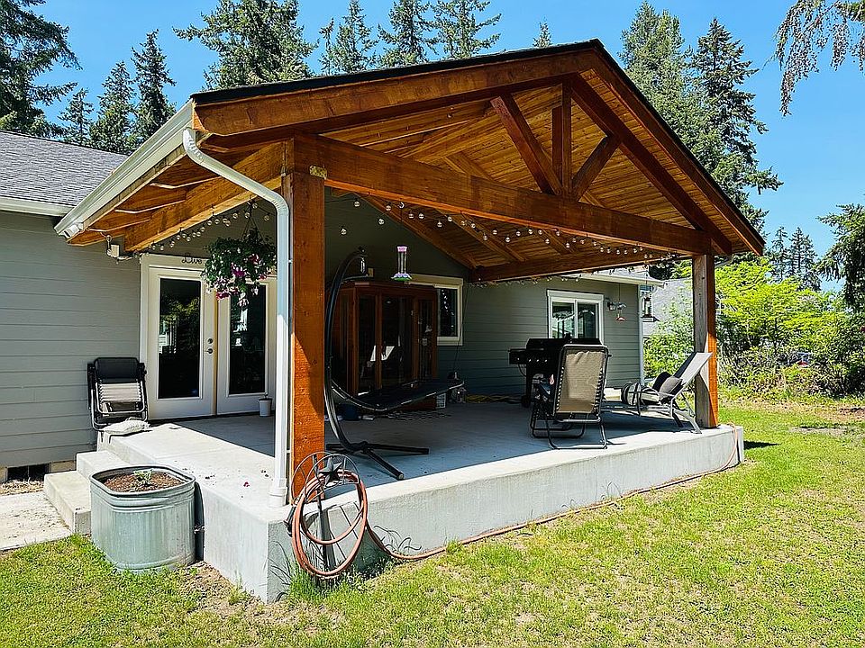 2nd image of 6111 180th St SW