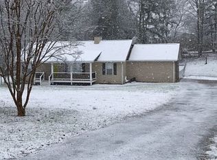 5375 Grant Rd, Murrayville, GA 30564