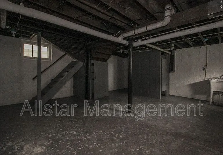 3065 E Derbyshire Rd — Photo 6