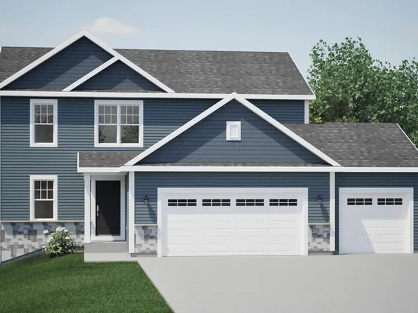 192 Ruby LANE, Saukville, WI 53080