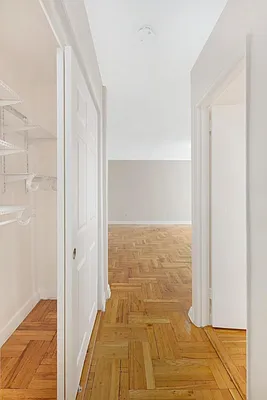 Rented by Living New York | media 8