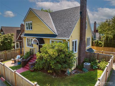 8117 5th Avenue NE, Seattle, WA, 98115