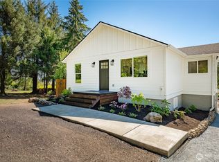 1064 Old Highway 99 N, Bellingham, WA 98229