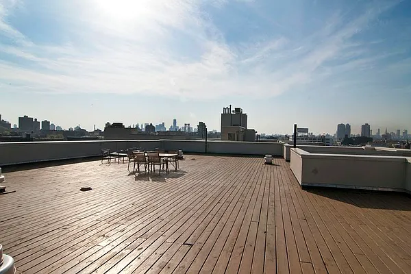 Rented by City View Living | media 135