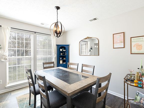 5th image of 1233 Alandee St