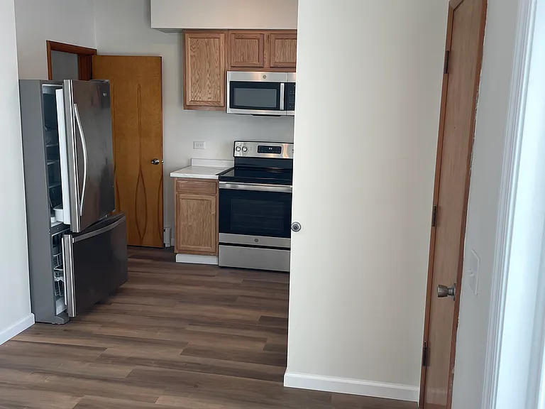 128 Main St — Photo 23